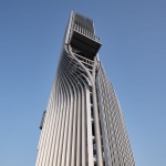 扭转塔和螺旋站 - 上海海上生态基础设施 / 合尘建筑