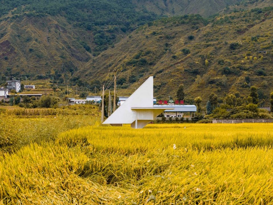 concrete pavilion pumping station by lin architecture rp5