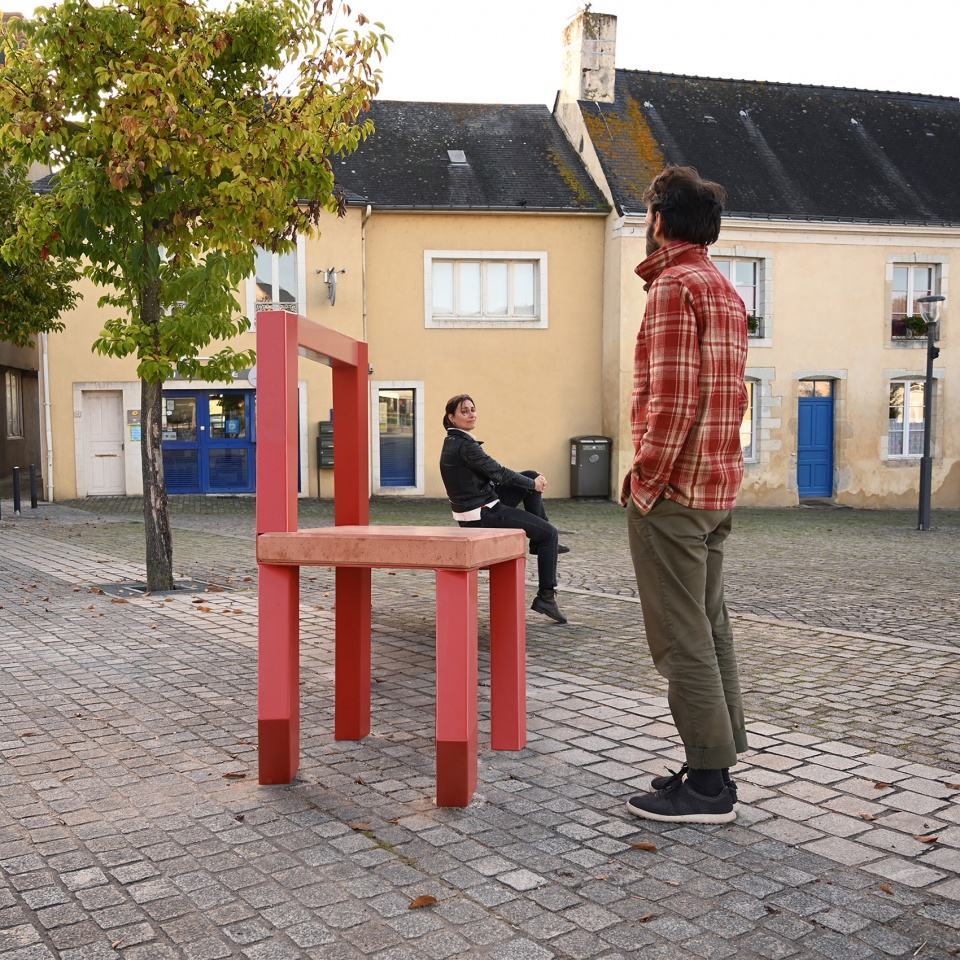 the anamorphic bench by atelier yokyok