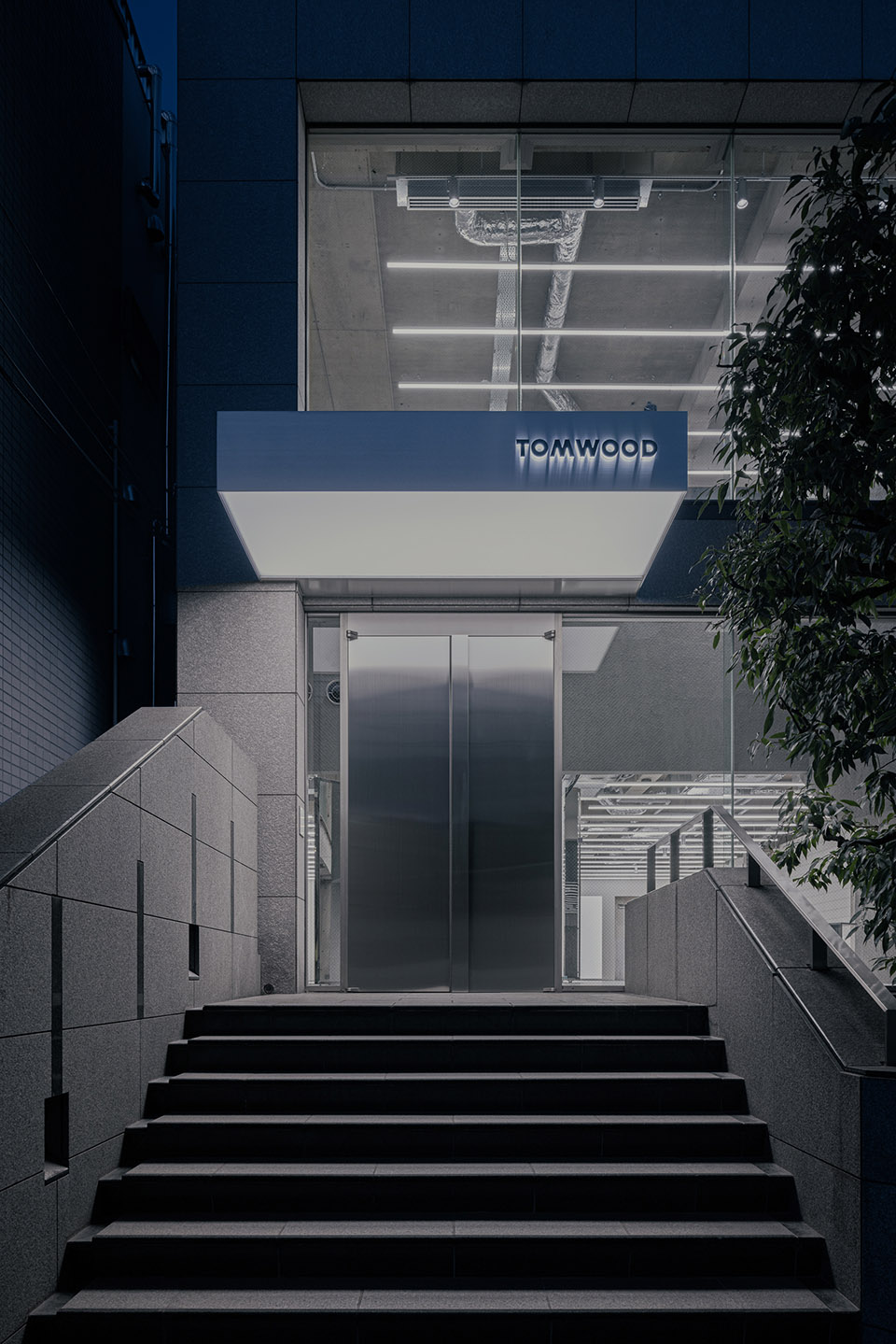 Tom Wood旗舰店，日本 / Specific Generic - 谷德设计网