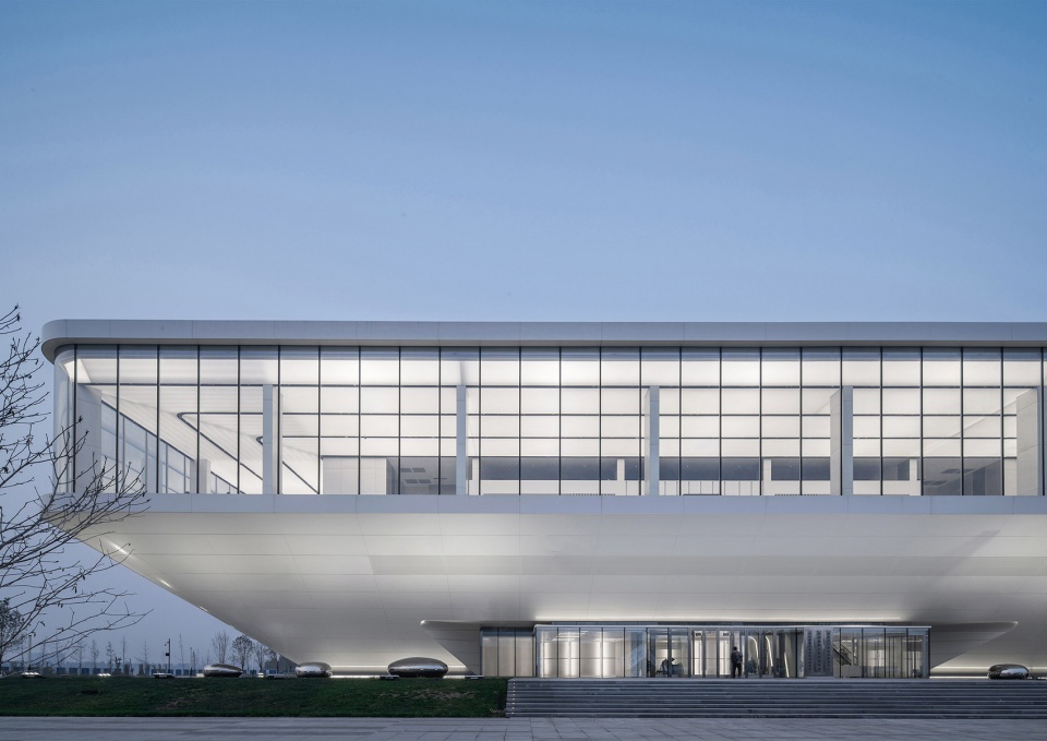 Promotion Center of High Tech Park China by Yunchao Xu Atelier Apeiron SZAD