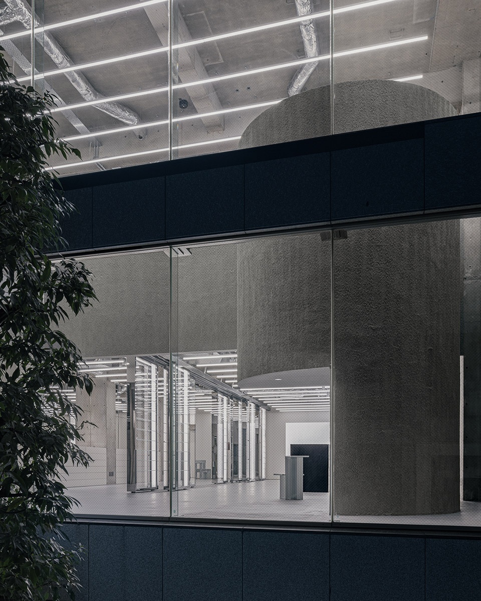 tom wood flagship store by specific generic