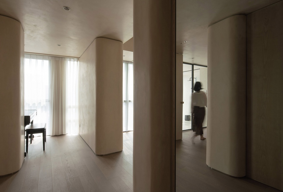 interior design of a duplex apartment on the bund by found architects