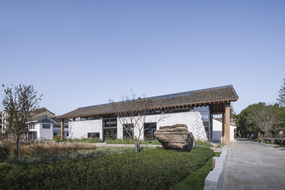 xinchang back garden renovation by udg china