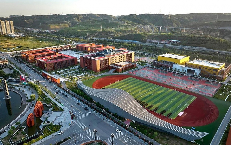 shenmu middle school by institute of architectural design and research chinese academy of sciences