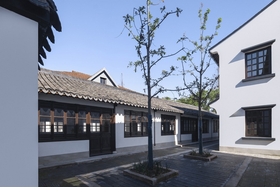 xinchang back garden renovation by udg china