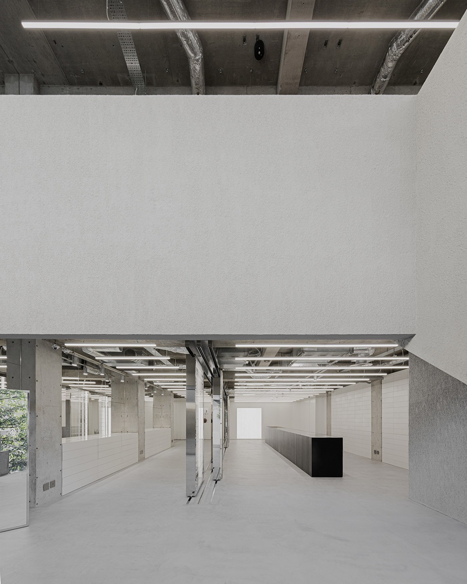 tom wood flagship store by specific generic