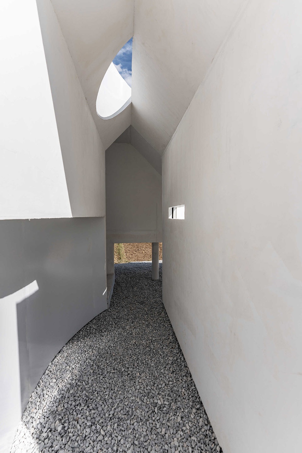 concrete pavilion pumping station by lin architecture cl3
