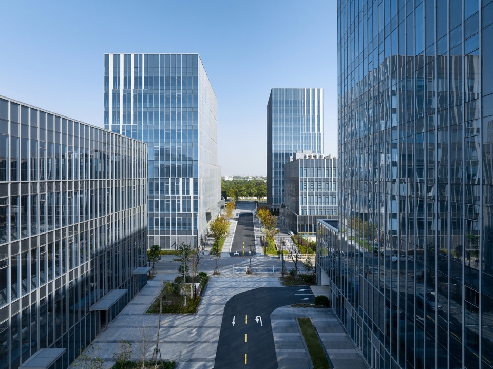 Shanghai Jiading Powerlong Center by UDG About Studio