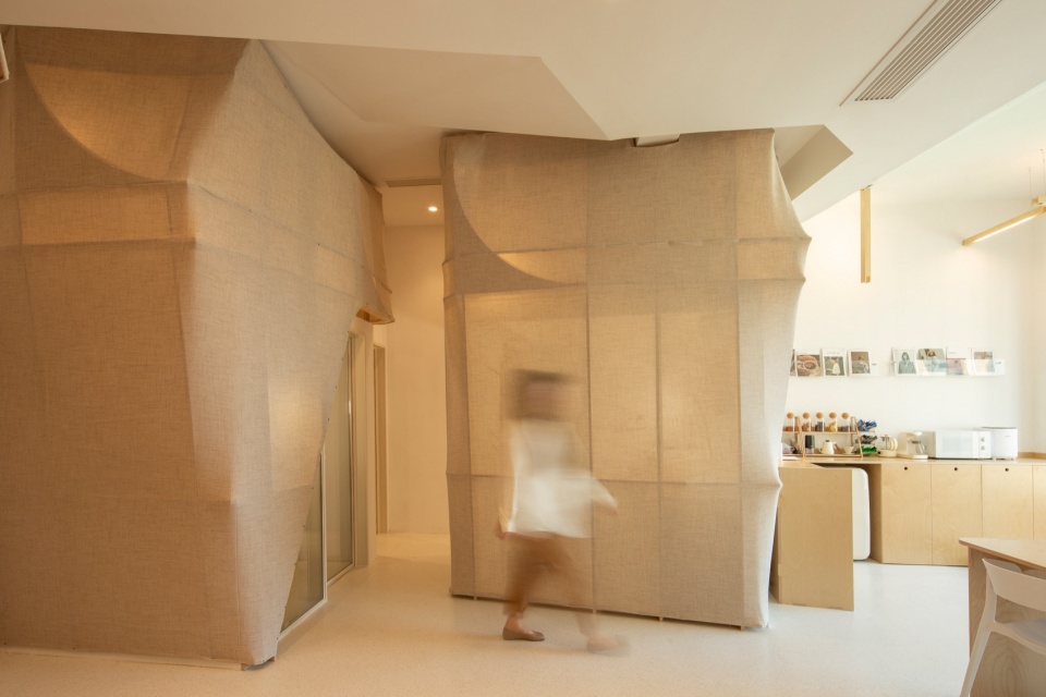 研讨室盒子 Discussion Room Box skyline study studio