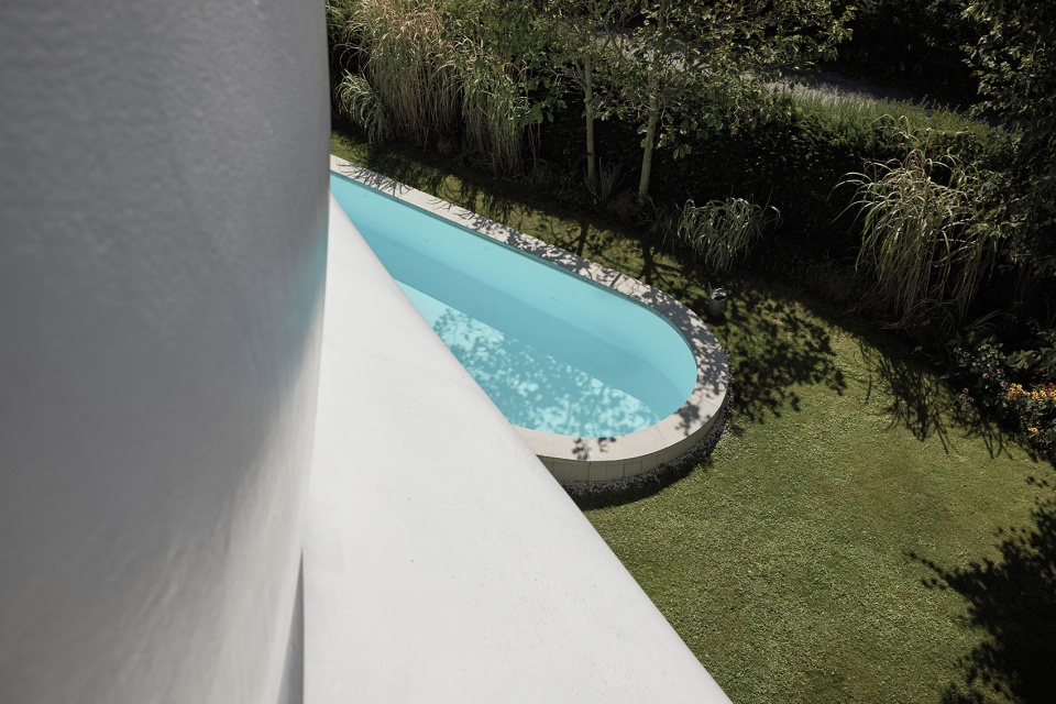 amoprh living sculpture by lechner lechner architects