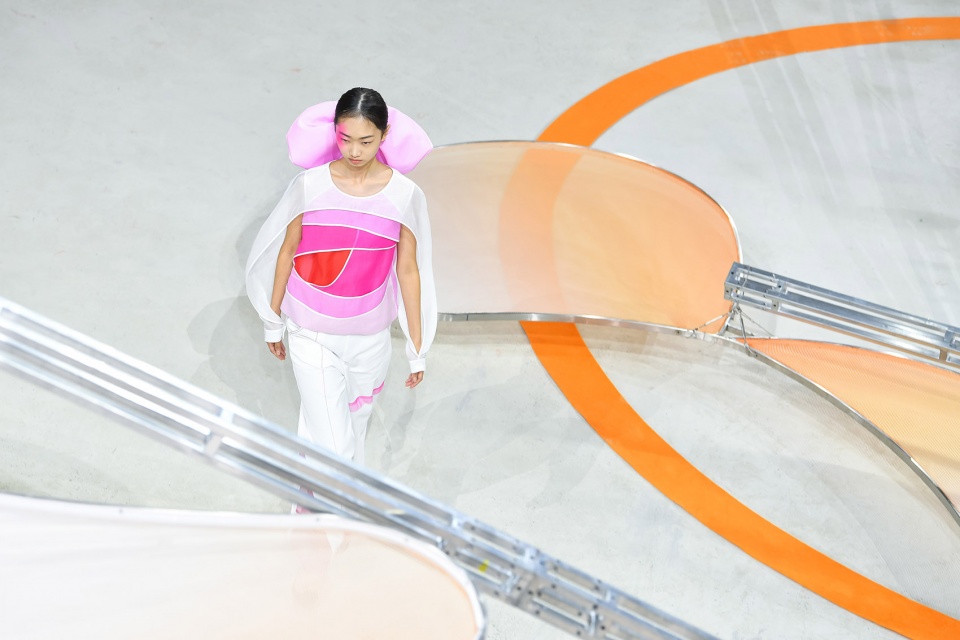 fengyi tan 23ss show by atelier tuo