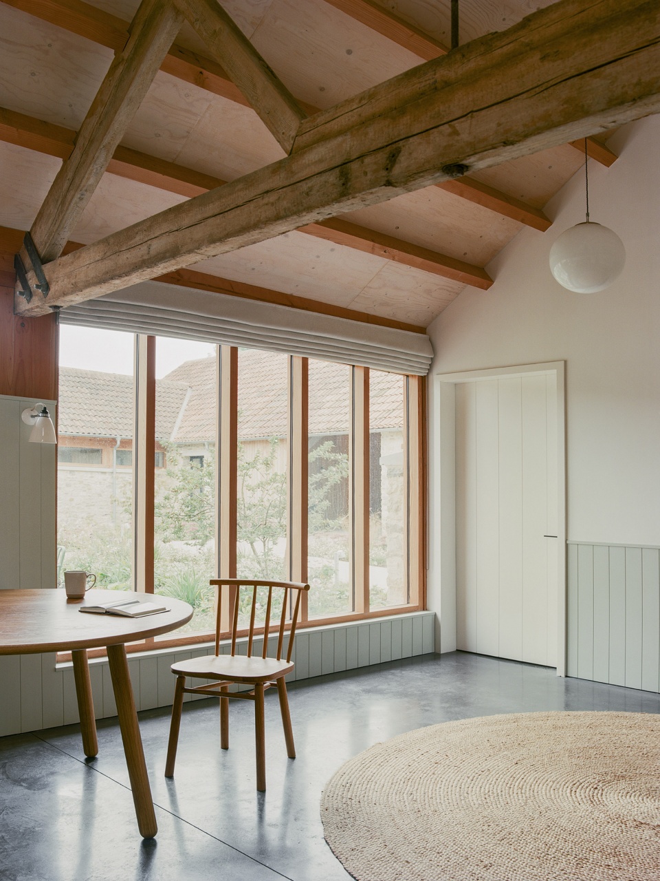 wraxall yard by clementine blakemore architects