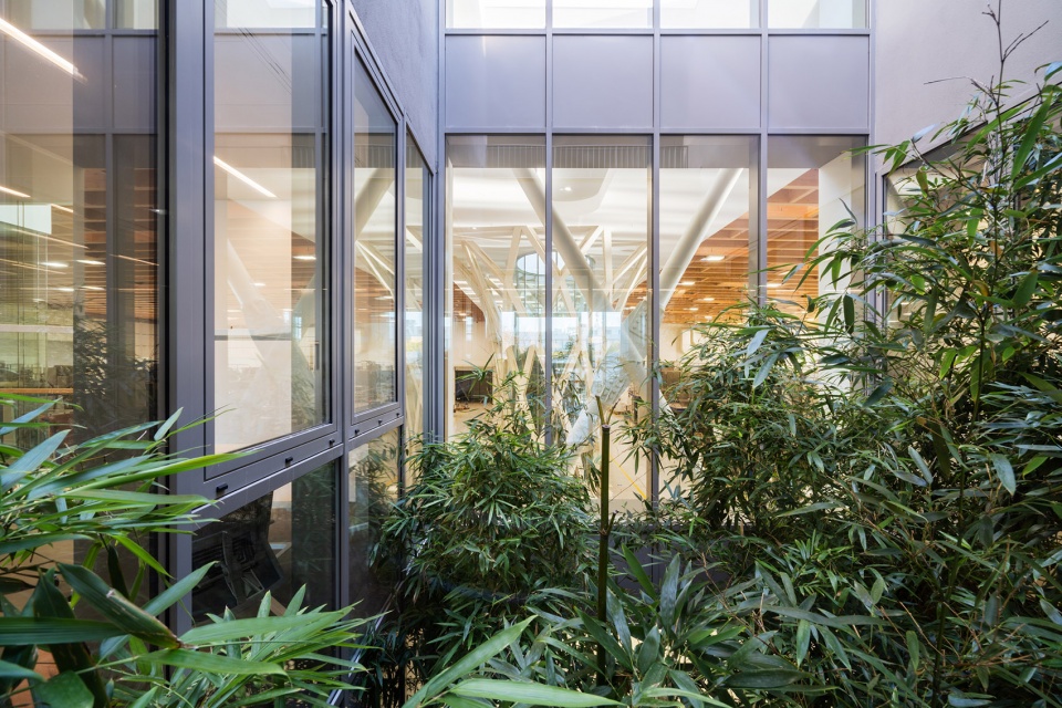 building s r d tetra pak modena campus by zpz partners