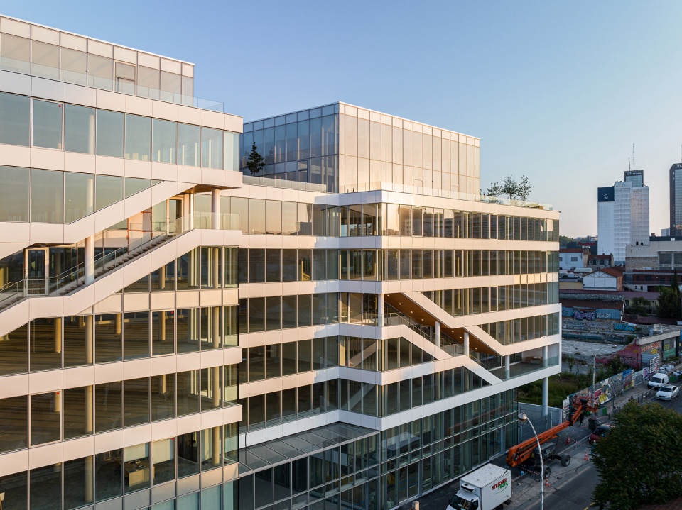 wonder building by coldefy