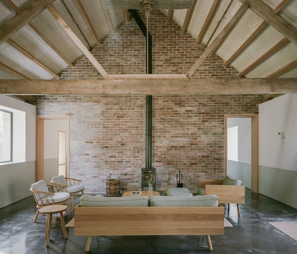 wraxall yard by clementine blakemore architects