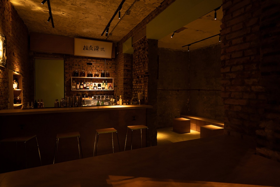 fanglang hutong community bar renovation by masaya kawashima daiki yasai