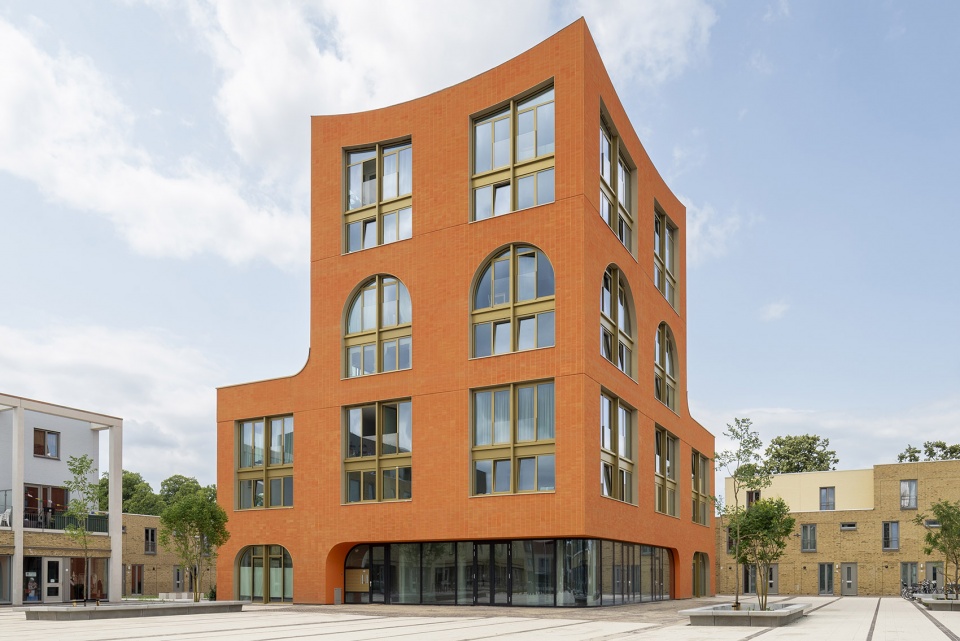 waag woensel west by next architects