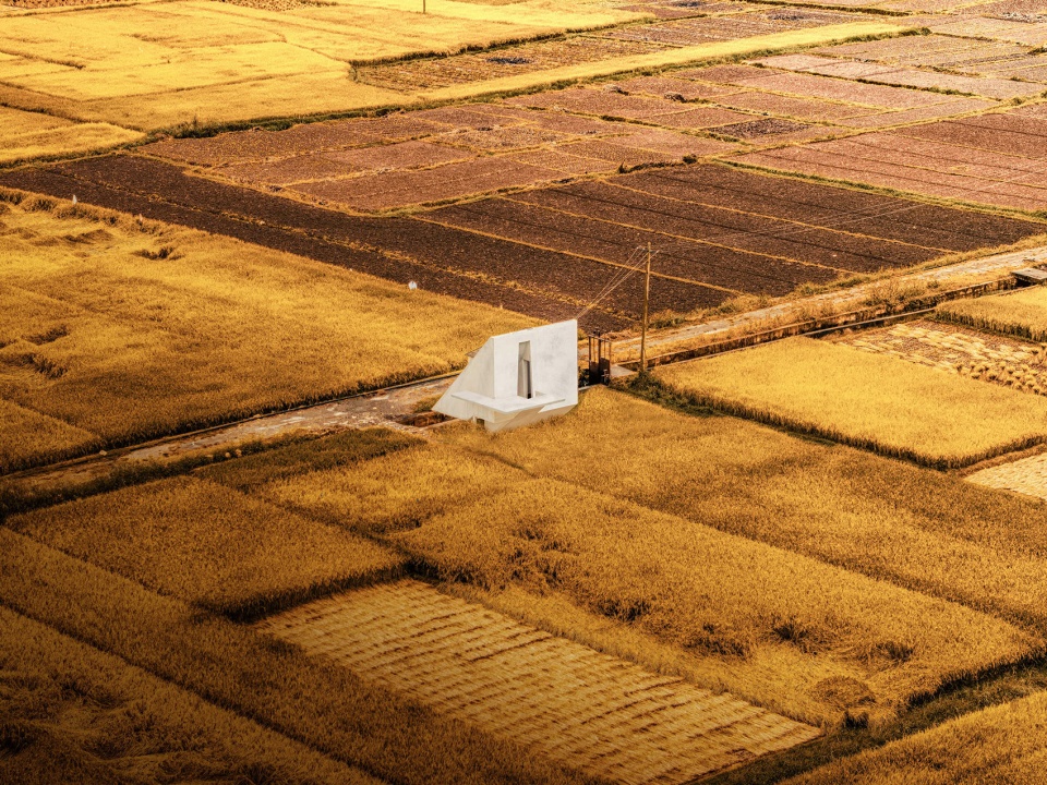 concrete pavilion pumping station by lin architecture 0mm