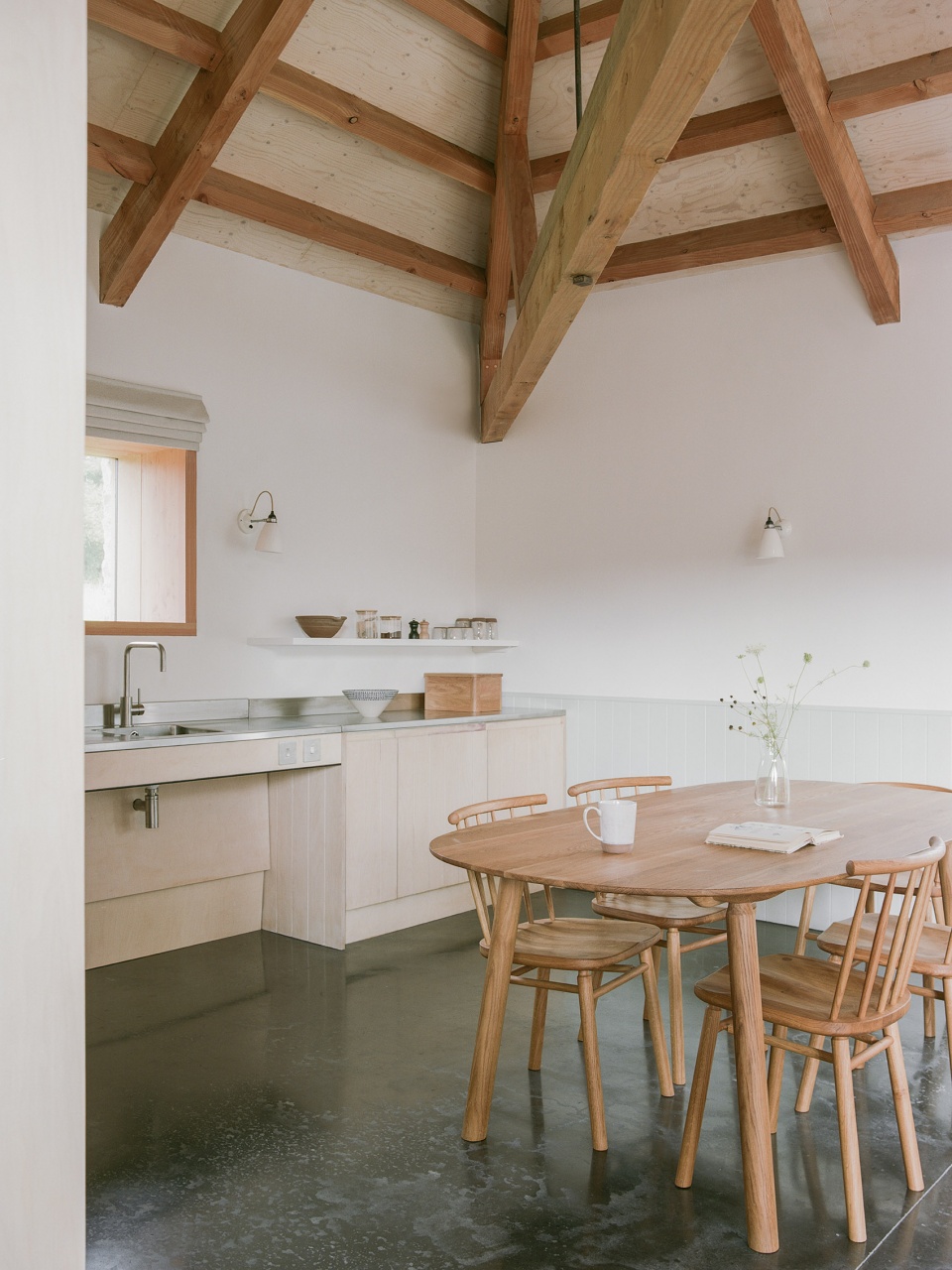 wraxall yard by clementine blakemore architects