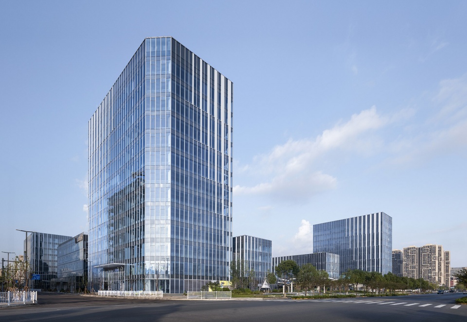 Shanghai Jiading Powerlong Center by UDG About Studio