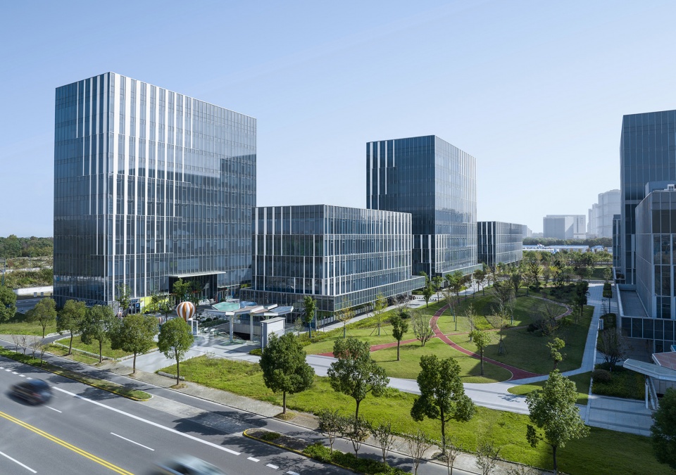 Shanghai Jiading Powerlong Center by UDG About Studio