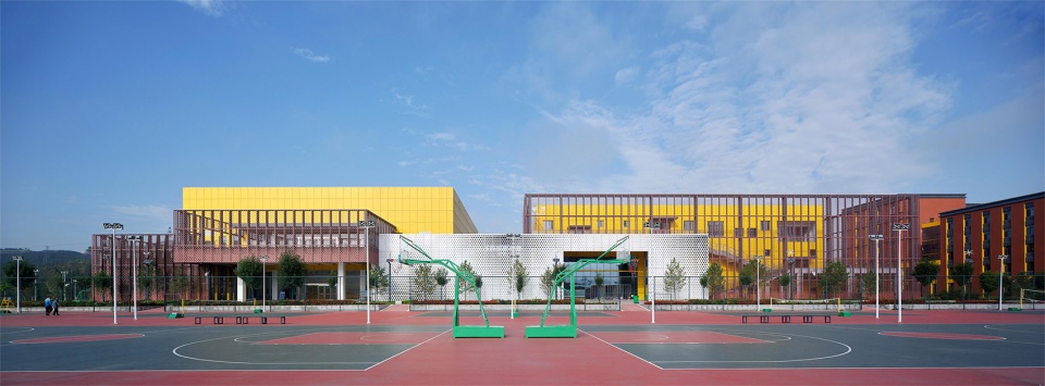 shenmu middle school by institute of architectural design and research chinese academy of sciences