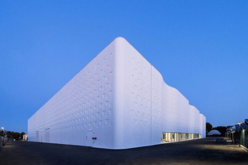 building s r d tetra pak modena campus by zpz partners