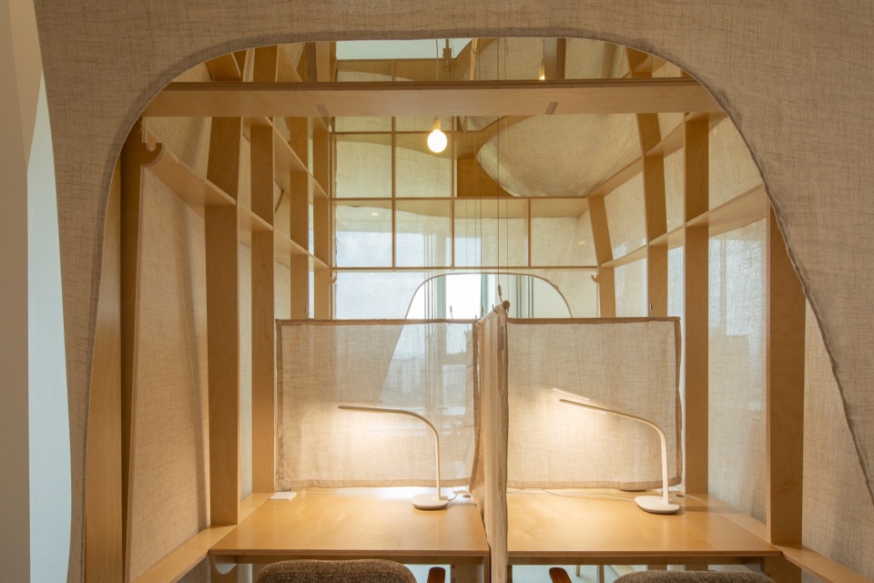 组团自习座 Clustered Study Desks skyline study studio