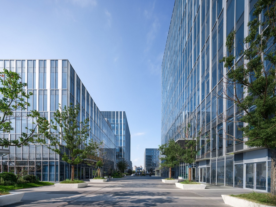 Shanghai Jiading Powerlong Center by UDG About Studio