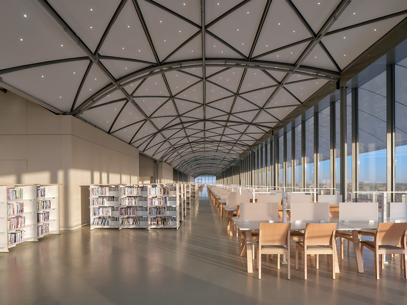 The new library and the school gate of CAUC by Original Design Studio