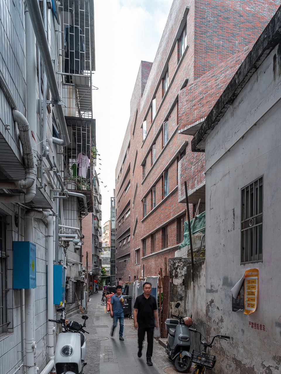 Nantou Neighborhood Center China by FCJZ