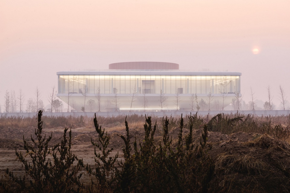 Promotion Center of High Tech Park China by Yunchao Xu Atelier Apeiron SZAD l8w