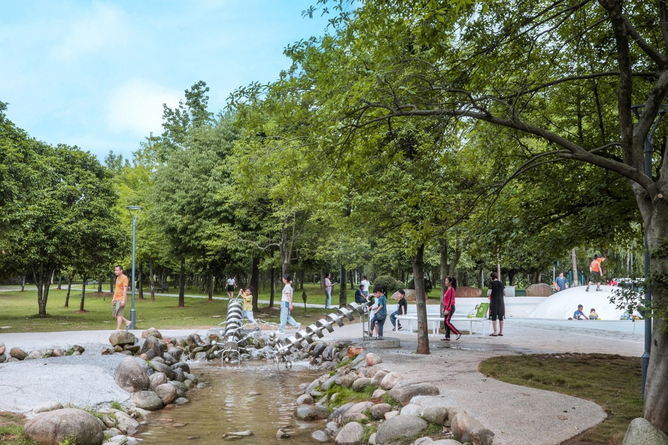 xianning peoples square landscape improvement by ecogreen