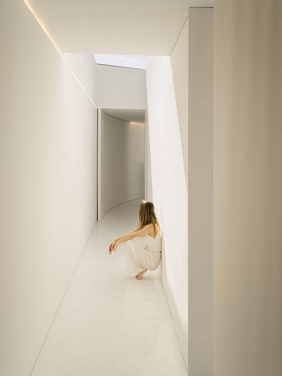 CASA SABATER by FRAN SILVESTRE ARQUITECTOS