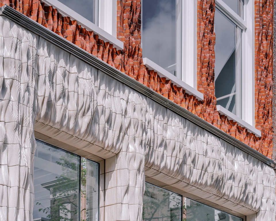 ceramic house by studio rap