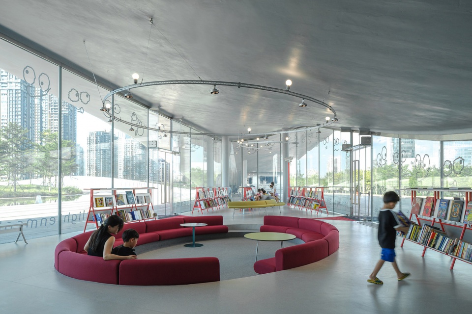 Interior and furniture design of JUANZONG BOOKS cafe by CASE PAVILION