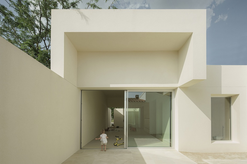 nursery school by iterare arquitectos