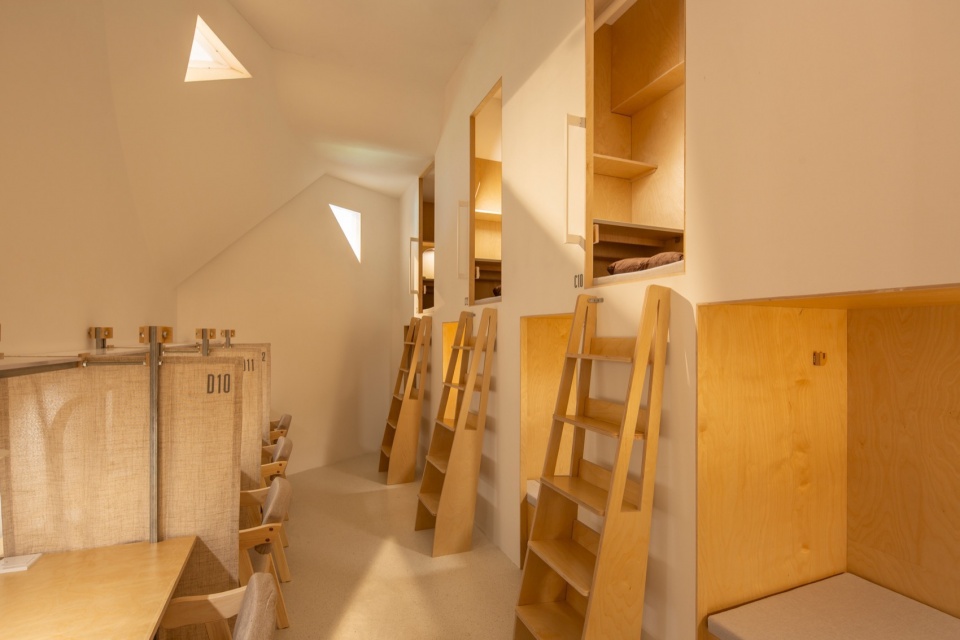 微光自习区概览 Overview of Dim Study Area skyline study studio