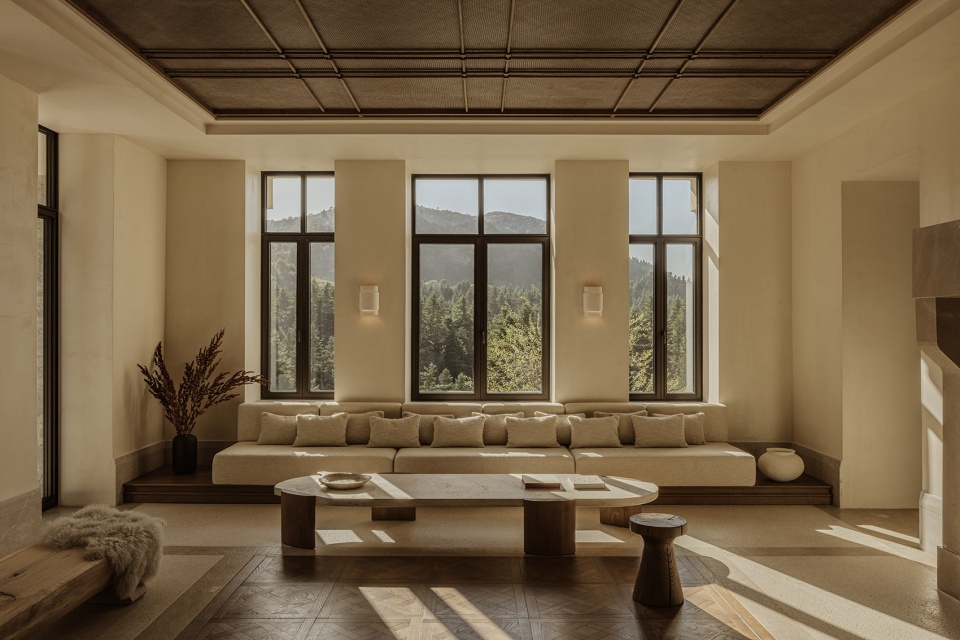 manna hotel by k studio