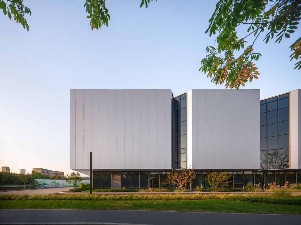 Low Carbon Technology Innovation Promotion Center of the Sino Swiss Low Carbon Eco City by MINAX Architects