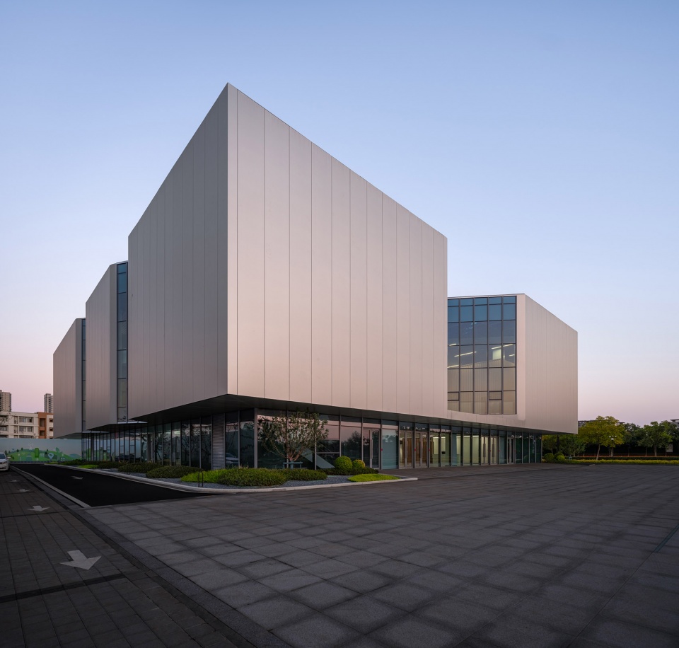 Low Carbon Technology Innovation Promotion Center of the Sino Swiss Low Carbon Eco City by MINAX Architects