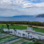 Service Station of the Ecological Corridor around Erhai Lake by 3andwich Design