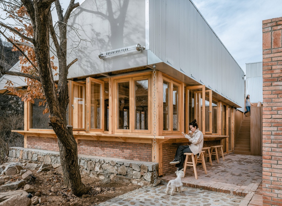 Full Chestnut Terrace Huairou Beijing by Wonder Architects