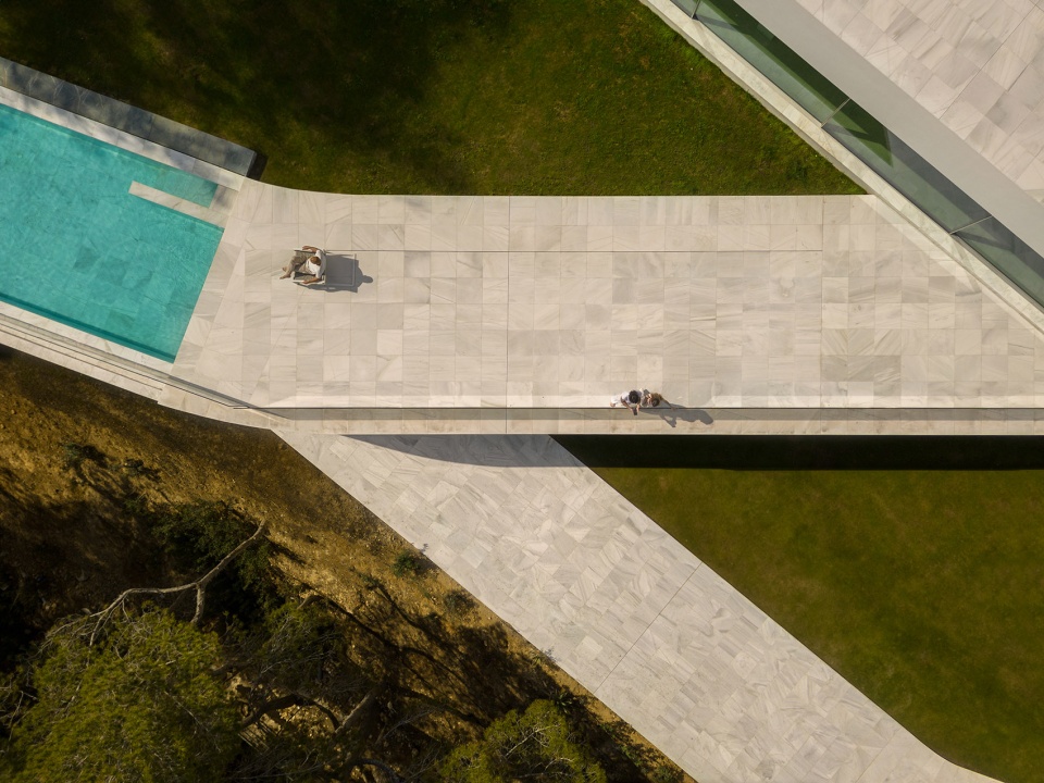 CASA SABATER by FRAN SILVESTRE ARQUITECTOS