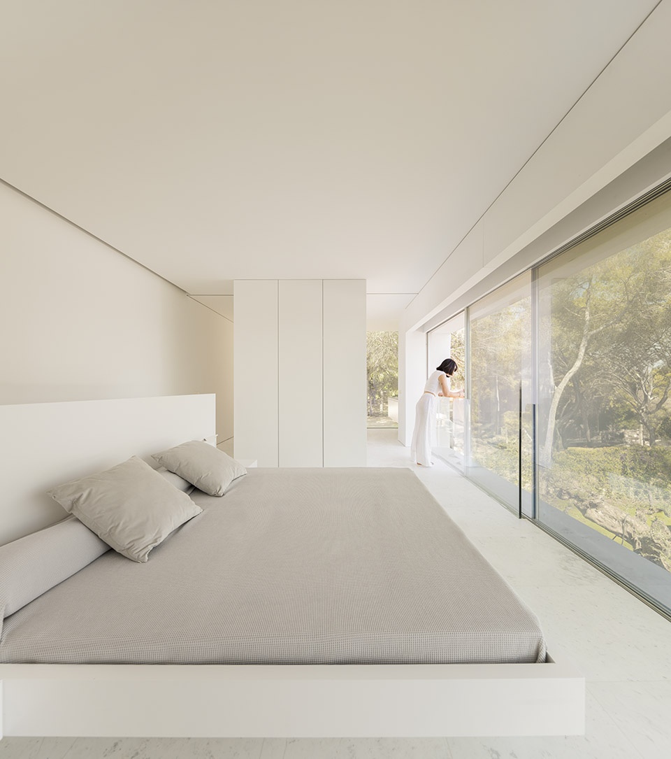 CASA SABATER by FRAN SILVESTRE ARQUITECTOS