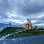 Service Station of the Ecological Corridor around Erhai Lake by 3andwich Design