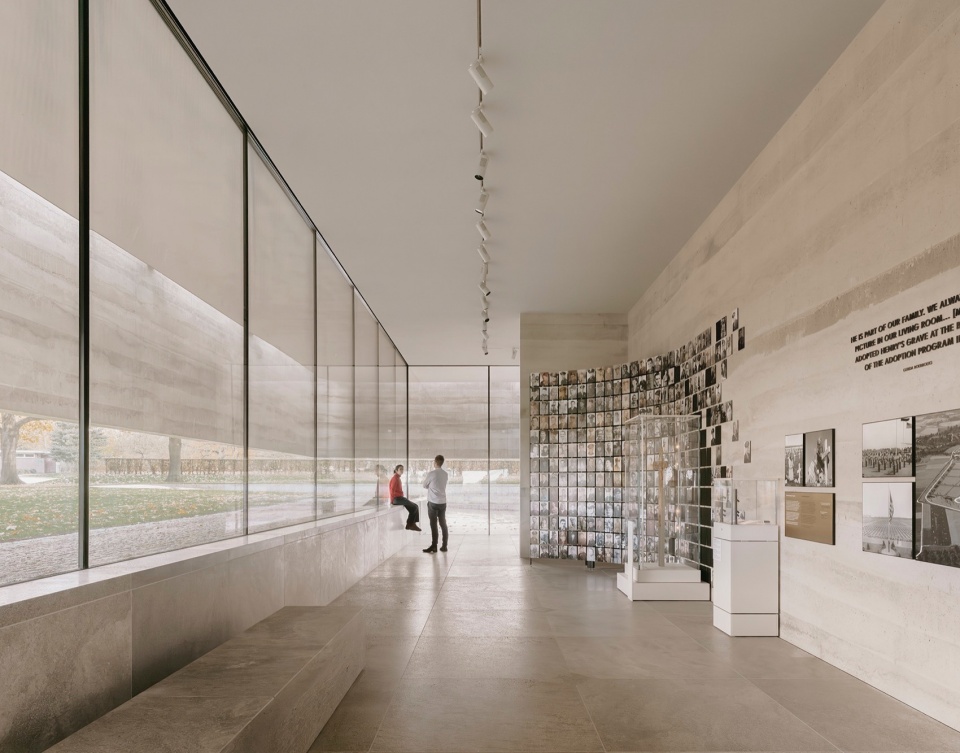 Netherlands American Cemetery Visitor Center KAAN Architecten © Simon Menges