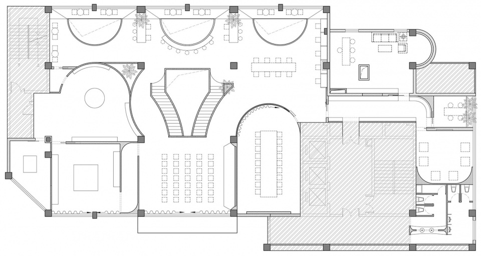 F平面图 under the eaves by displacement architecture design
