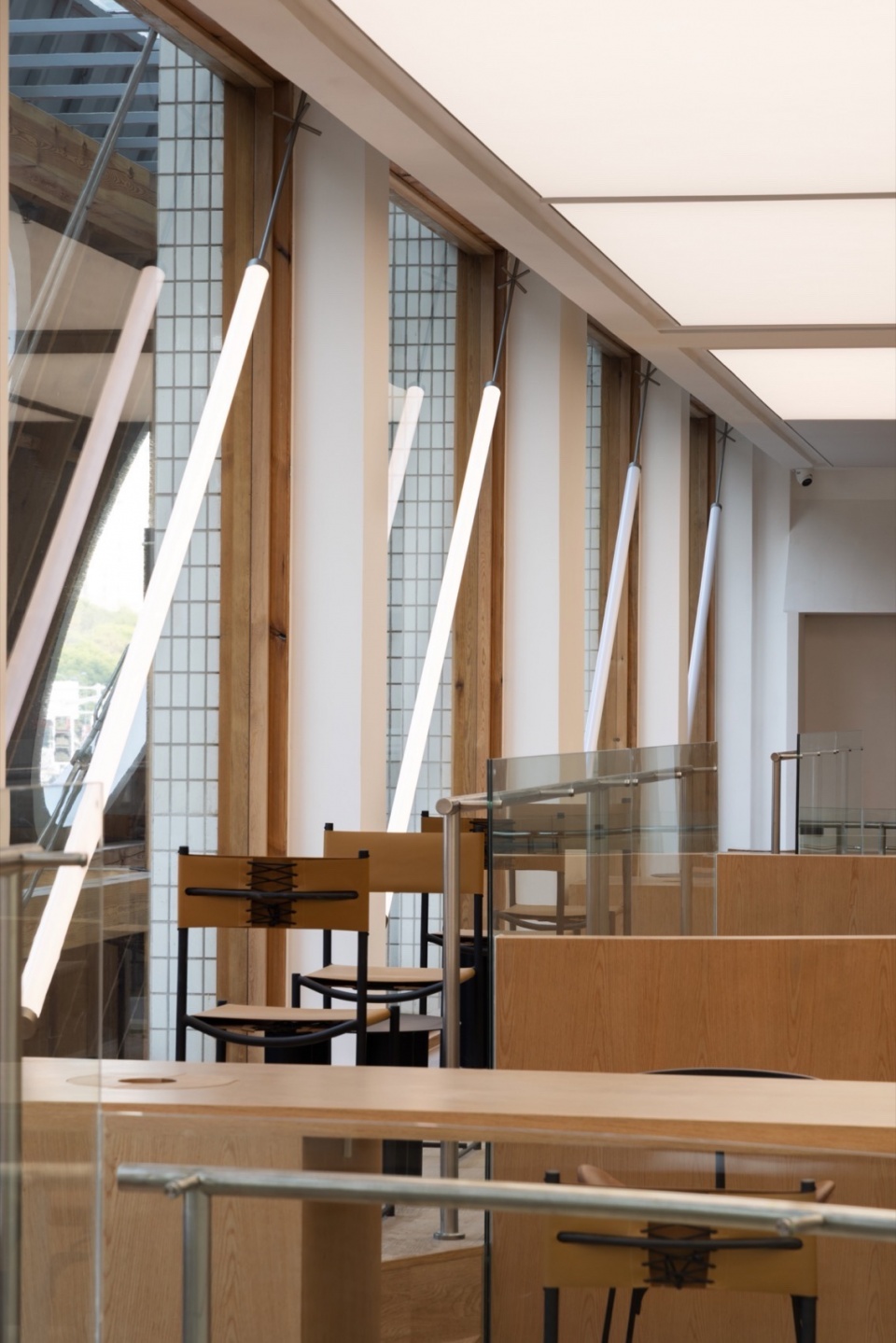 f窗口2 ACTSTUDIO under the eaves by displacement architecture design
